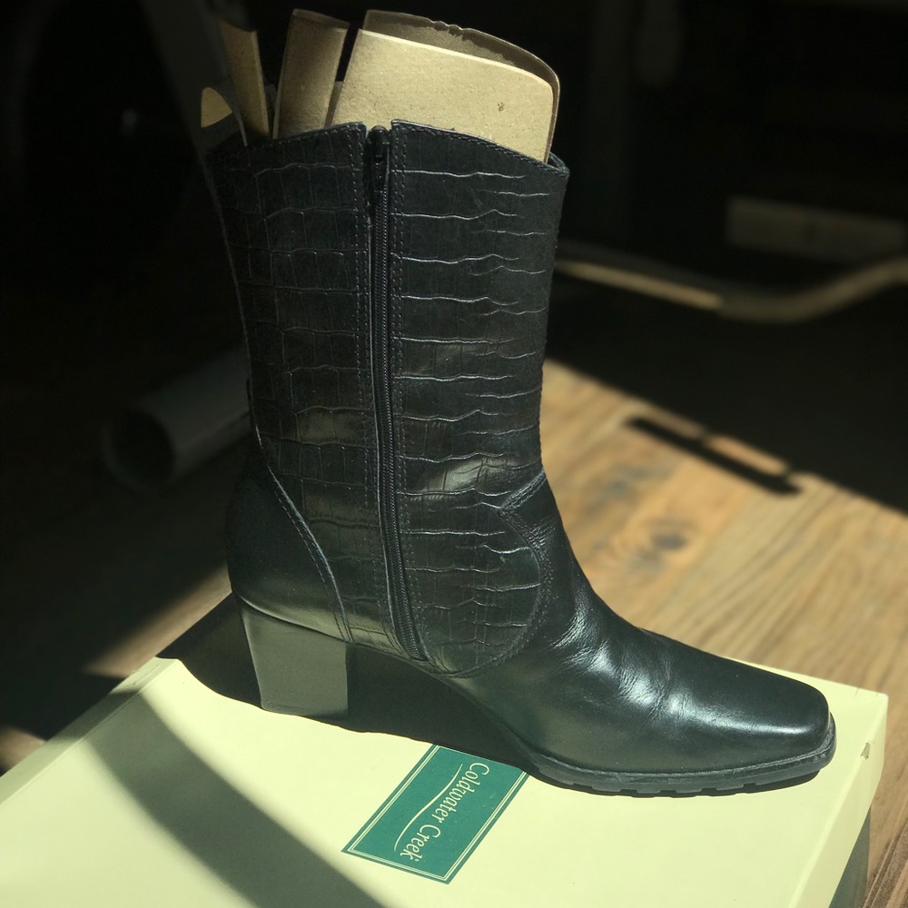 Coldwater Creek mid-height black leather boots